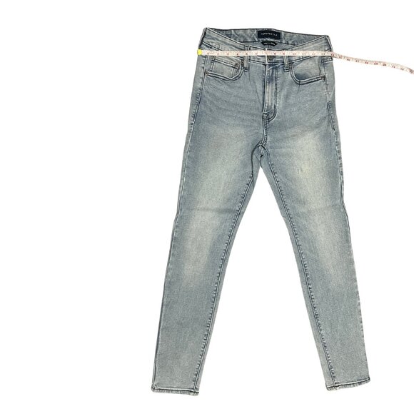 AERO Women's High Waisted Jegging Size 4 Classic Light Wash Soft Stretch Denim - Picture 4 of 16